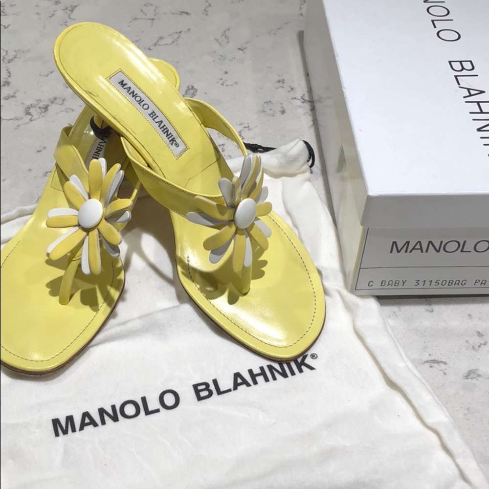 Manolo Blahnik Sandals SZ 38 1/2